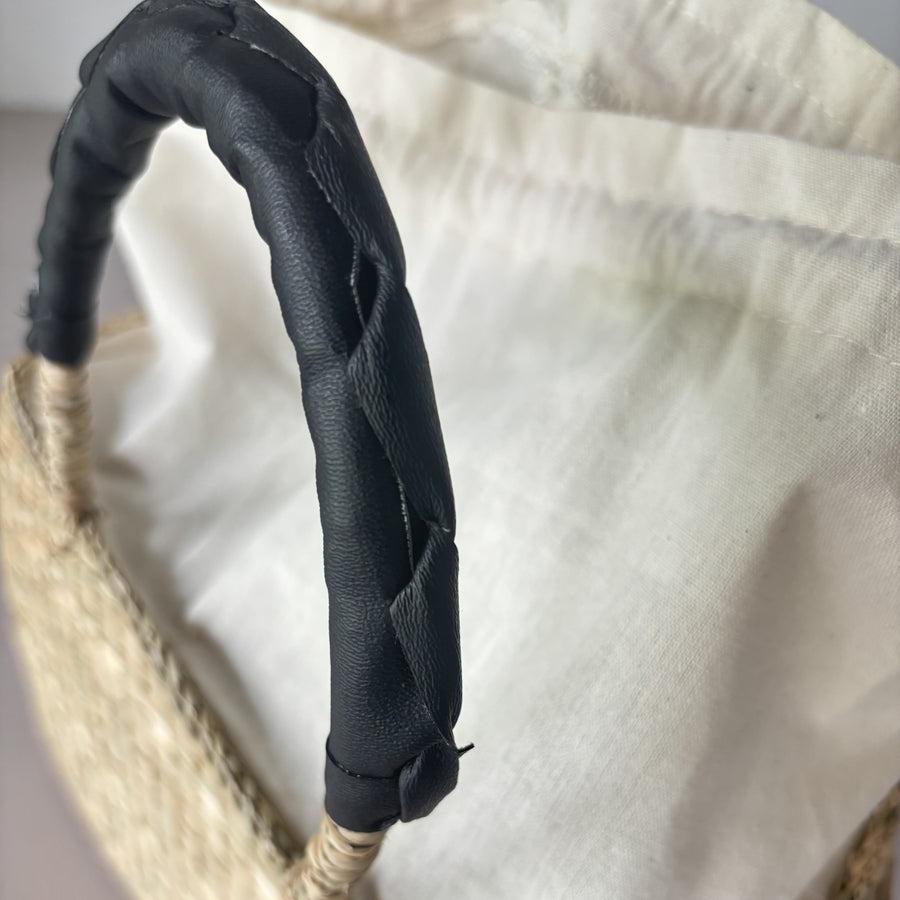 SEAGRASS OVAL TOTE