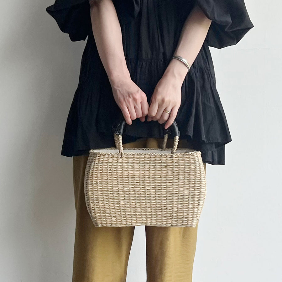 SEAGRASS OVAL TOTE